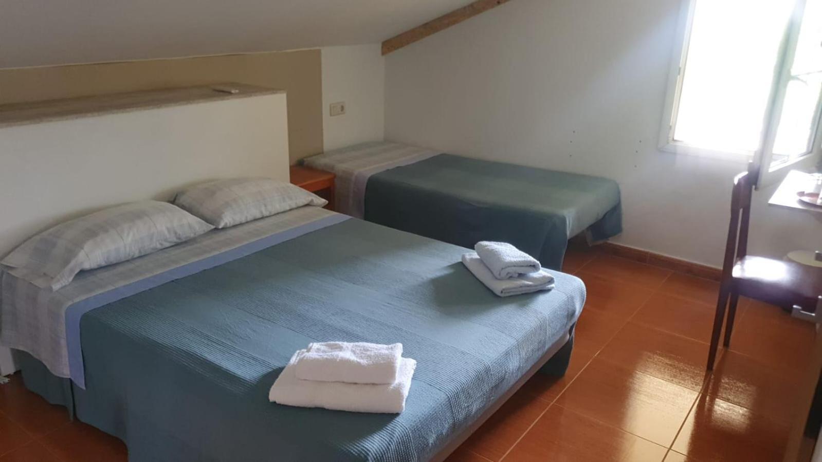 Pension ** Abaca Gijon Exterior photo