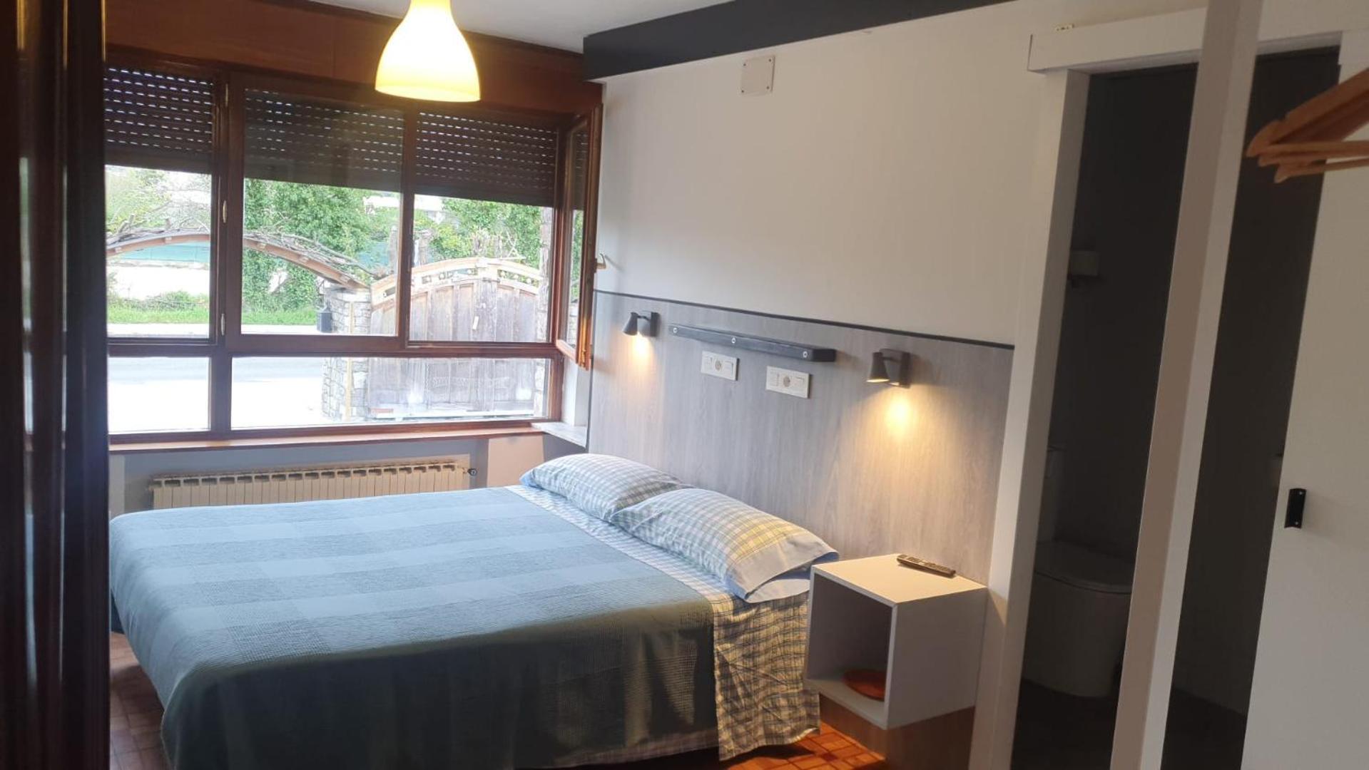 Pension ** Abaca Gijon Exterior photo